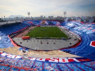 Foto: "telón tapa tribuna 2024" Barra: Los de Abajo • Club: Universidad de Chile - La U • País: Chile