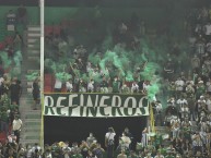 Foto: "Recibimiento" Barra: Los de Siempre • Club: Oriente Petrolero • País: Bolívia