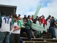 Foto: Barra: Los del Sur • Club: Deportes Puerto Montt