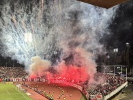 Foto: Barra: Los Demonios Rojos &bull; Club: Caracas