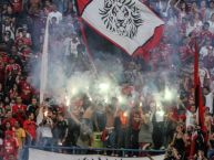 Foto: Barra: Los Demonios Rojos • Club: Caracas