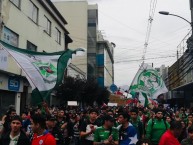 Foto: "Los hinchas en las multitudinarias protestas en la ciudad" Barra: Los Devotos • Club: Deportes Temuco • País: Chile