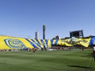 Foto: "Bandera Gigante vs Nob (10/12/2017)" Barra: Los Guerreros • Club: Rosario Central