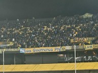 Foto: "Copa Libertadores vs Peñarol en Uruguay, 28/05/2024" Barra: Los Guerreros • Club: Rosario Central