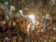 Foto: "Fiesta y delirio" Barra: Los Guerreros &bull; Club: Rosario Central &bull; País: Argentina