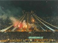 Foto: Barra: Los Guerreros &bull; Club: Rosario Central &bull; País: Argentina