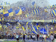 Foto: "Brutal Recibimiento" Barra: Los Guerreros • Club: Rosario Central