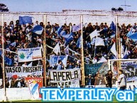 Foto: "En Tigre, año 2004" Barra: Los Inmortales &bull; Club: Temperley &bull; País: Argentina