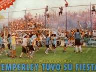 Foto: Barra: Los Inmortales &bull; Club: Temperley