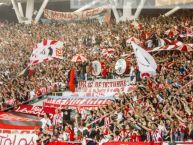 Foto: Barra: Los Leales • Club: Estudiantes de La Plata