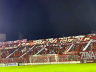 Foto: "LOS LEONES DEL ESTE  LA BARRA OFICIAL  DE SAN MARTÍN  MENDOZA" Barra: Los Leones del Este &bull; Club: San Martín de Mendoza &bull; País: Argentina