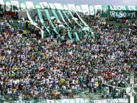 Foto: Barra: Los Lokos de Arriba • Club: León