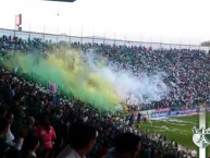 Foto: "Polvos de colores" Barra: Los Lokos de Arriba • Club: León