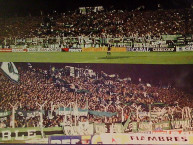 Foto: "final contra instituto, año 2001" Barra: Los Pibes de Chicago &bull; Club: Nueva Chicago &bull; País: Argentina