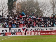 Foto: "contra armenio, año 2011" Barra: Los Pibes del Barrio • Club: Brown de Adrogué • País: Argentina