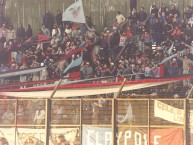Foto: "Hinchada de BROWN vs. Ferro, Cancha Ferro, Junio 2002" Barra: Los Pibes del Barrio • Club: Brown de Adrogué • País: Argentina