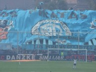 Foto: "La hinchada del barrio" Barra: Los Piratas Celestes de Alberdi • Club: Belgrano • País: Argentina