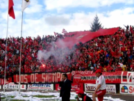 Foto: Barra: Los REDiablos • Club: Ñublense • País: Chile