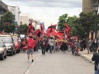 Foto: "Marchando en las protestas sociales, Talca 27 octubre 2019" Barra: Los Rojinegros • Club: Rangers de Talca • País: Chile