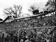 Foto: Barra: Los Rojinegros • Club: Rangers de Talca • País: Chile