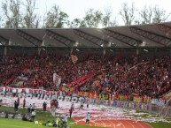 Foto: Barra: Los Rojinegros &bull; Club: Rangers de Talca