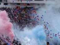 Foto: Barra: Mafia Azul Grana • Club: Deportivo Quito • País: Ecuador