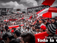 Foto: Barra: Muerte Blanca • Club: LDU