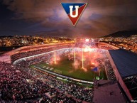 Foto: Barra: Muerte Blanca • Club: LDU