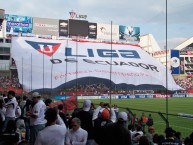 Foto: Barra: Muerte Blanca • Club: LDU