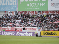 Foto: Barra: Muerte Blanca • Club: LDU • País: Ecuador