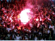 Foto: Barra: Muerte Blanca • Club: LDU