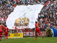 Foto: Barra: Muerte Blanca • Club: LDU