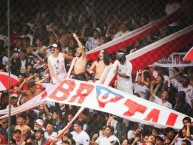 Foto: Barra: Muerte Blanca • Club: LDU