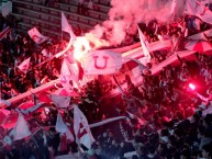 Foto: Barra: Muerte Blanca • Club: LDU