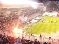 Foto: Barra: Muerte Blanca • Club: LDU