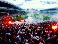 Foto: Barra: Muerte Blanca • Club: LDU