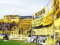 Foto: Barra: Noroeste 74 • Club: Olimpo