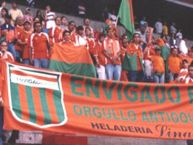 Foto: Barra: Pasión Naranja • Club: Envigado