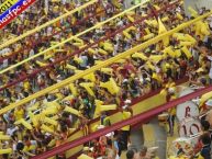 Foto: Barra: Revolución Vinotinto Sur • Club: Tolima • País: Colombia