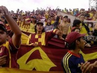 Foto: "Revolucion vinotinto sur en medellin año 2011" Barra: Revolución Vinotinto Sur • Club: Tolima • País: Colombia