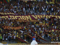 Foto: Barra: Revolución Vinotinto Sur • Club: Tolima • País: Colombia