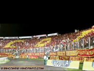 Foto: Barra: Revolución Vinotinto Sur • Club: Tolima • País: Colombia