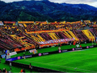 Foto: Barra: Revolución Vinotinto Sur • Club: Tolima • País: Colombia