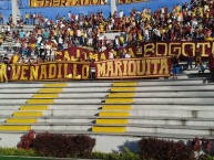 Foto: Barra: Revolución Vinotinto Sur • Club: Tolima • País: Colombia