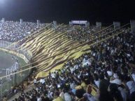 Foto: Barra: Revolución Vinotinto Sur • Club: Tolima • País: Colombia