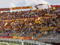 Foto: Barra: Revolución Vinotinto Sur • Club: Tolima • País: Colombia