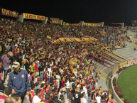 Foto: Barra: Revolución Vinotinto Sur • Club: Tolima