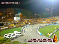 Foto: "Revolución Vinotinto Sur en la ciudad de Neiva año 2014" Barra: Revolución Vinotinto Sur • Club: Tolima