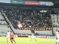 Foto: Barra: Revolución Vinotinto Sur • Club: Tolima • País: Colombia