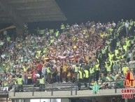 Foto: "En la ciudad de Medellin año 2018" Barra: Revolución Vinotinto Sur • Club: Tolima